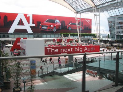 Audi Forum Mchn 04.JPG