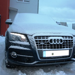 Mein Audi Q5 2.0 TDI 170 PS S line Tiefseeblau Perleffekt